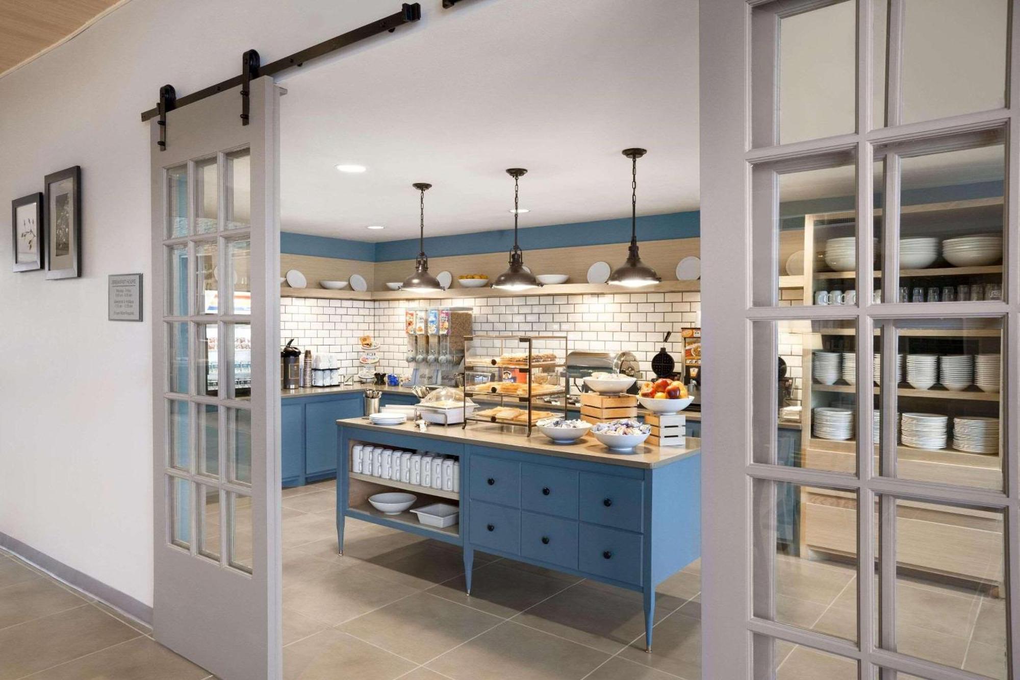 Country Inn & Suites By Radisson, Charlottesville-Uva, Va ภายนอก รูปภาพ